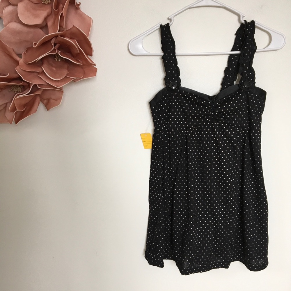 ✨Black and Silver Dotted Top